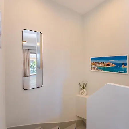 Apartment Yvonne's Chania (Crete)